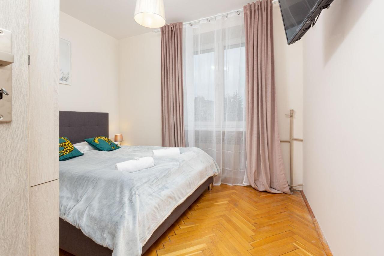 City Center Apartment Elektoralna By Noclegi Renters Varsavia Esterno foto